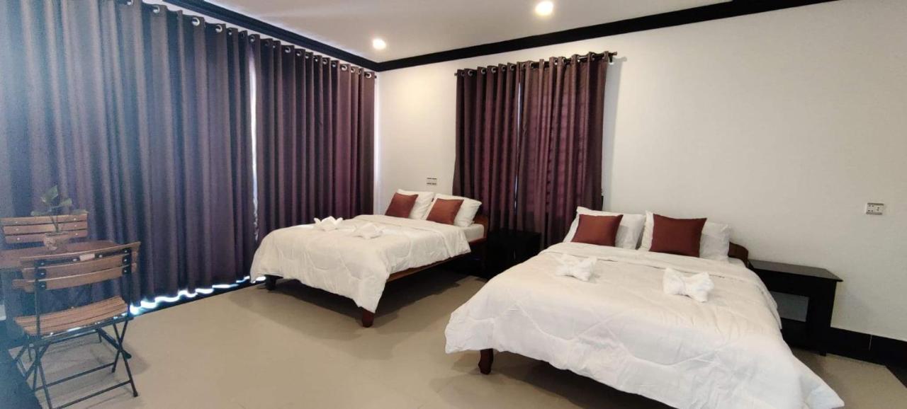 Paradise Cozy Guesthouse シアヌークビル エクステリア 写真