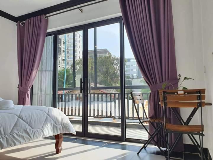 Paradise Cozy Guesthouse シアヌークビル エクステリア 写真